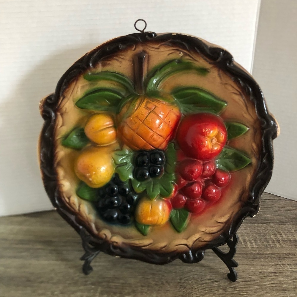 Vtg Colourful Fruit Chalkware Wall Plaque